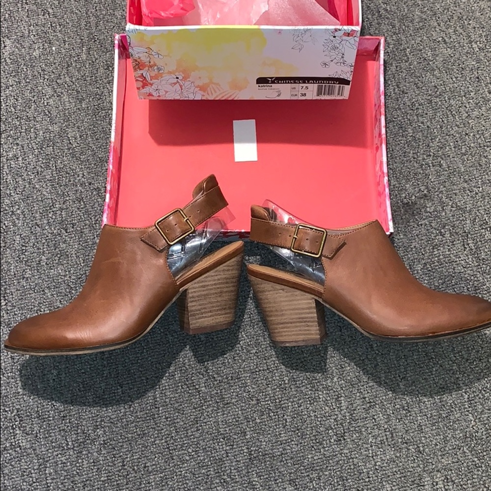 Chinese Laundry shoes - heels